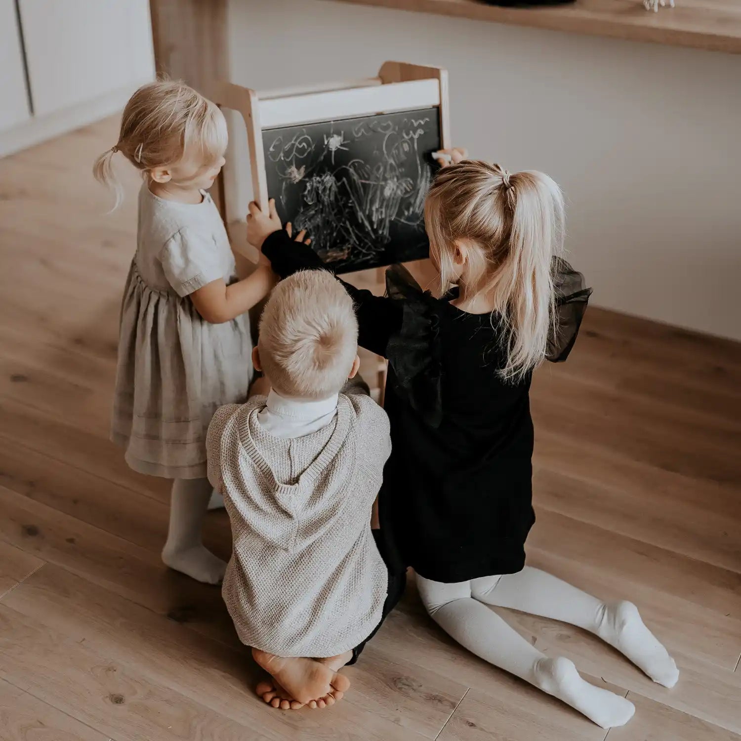 Kjøkkentårn med tavle - bilde 22 - KUL KID