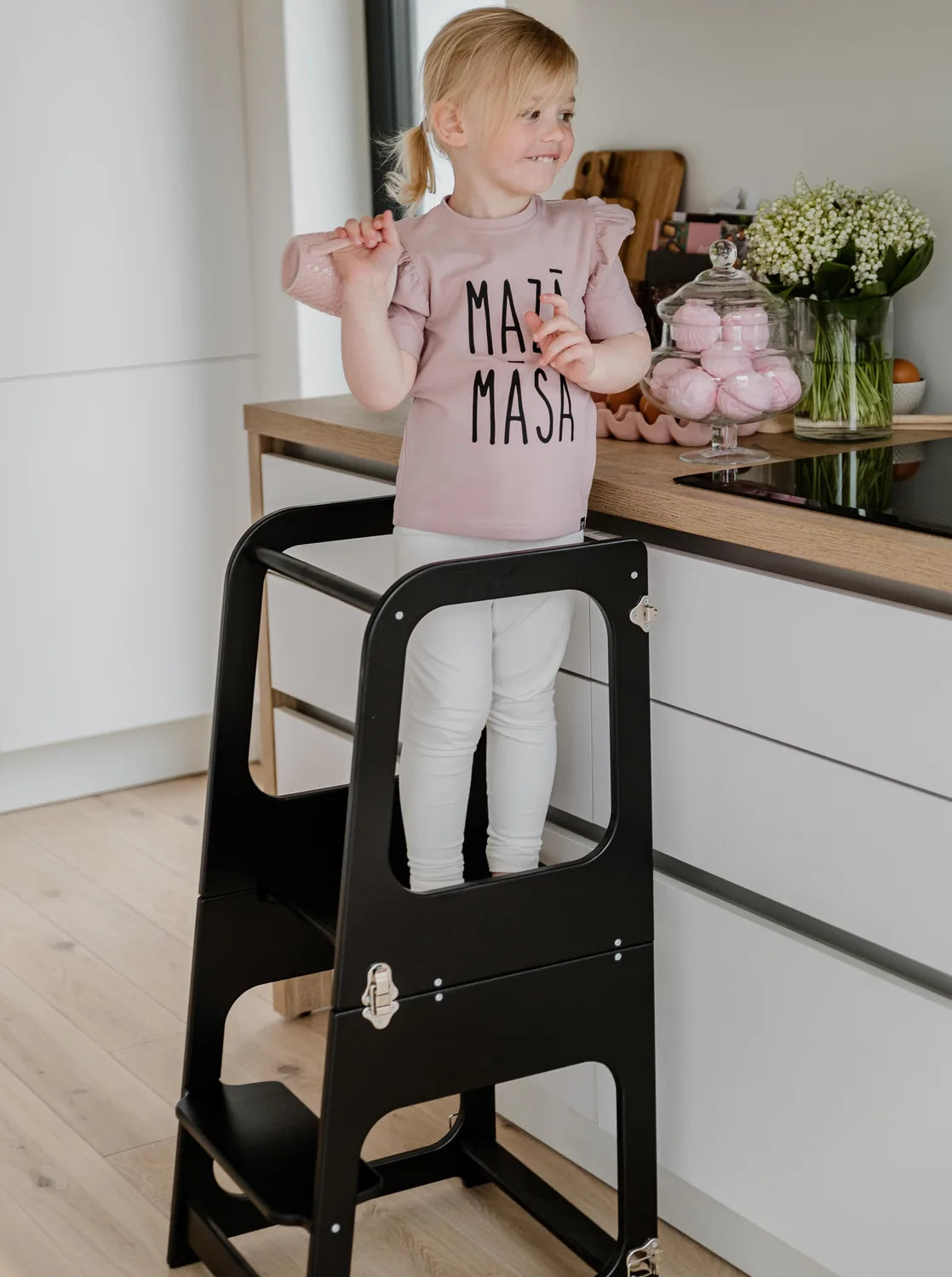 Kjøkkentårn transformerbart bord og stol - bilde 29 - KUL KID