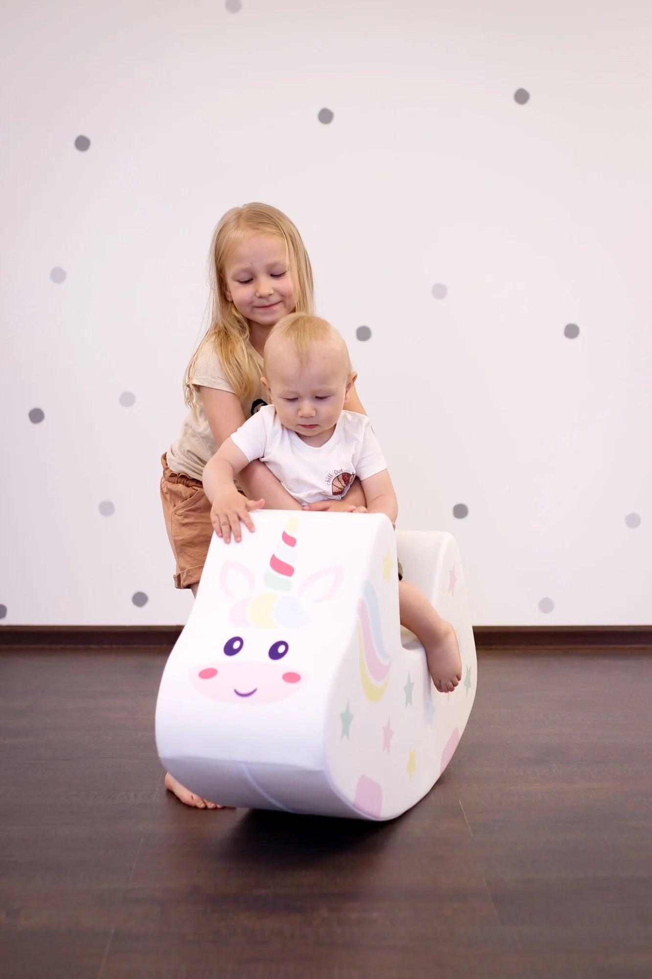Vippeenhjørning i skum - Rocky Unicorn, i bruk fra Kul Kid