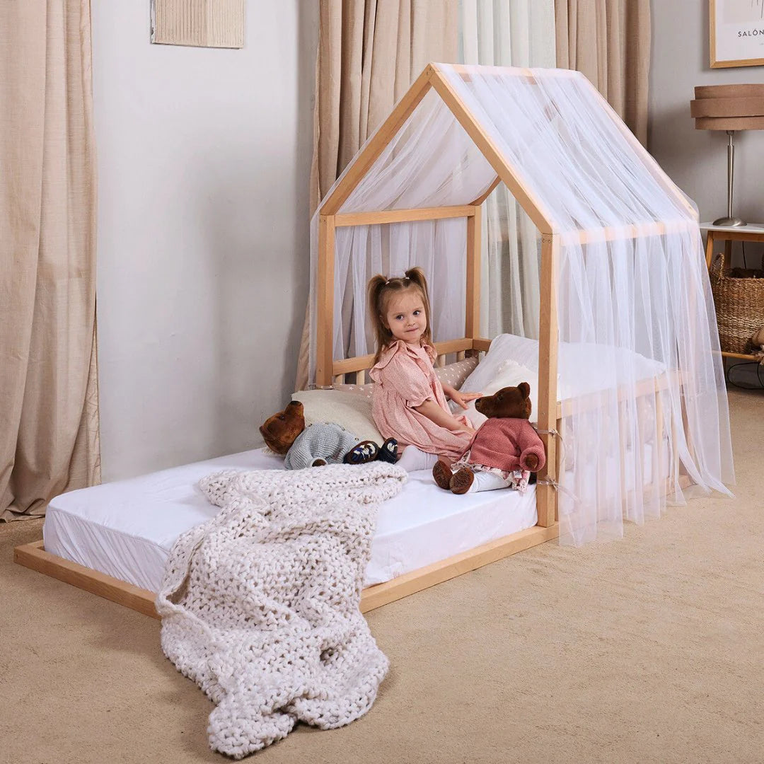Montessori gulvseng i husdesign 190×90 cm – ask og bøk, barn fra 1–2 år
